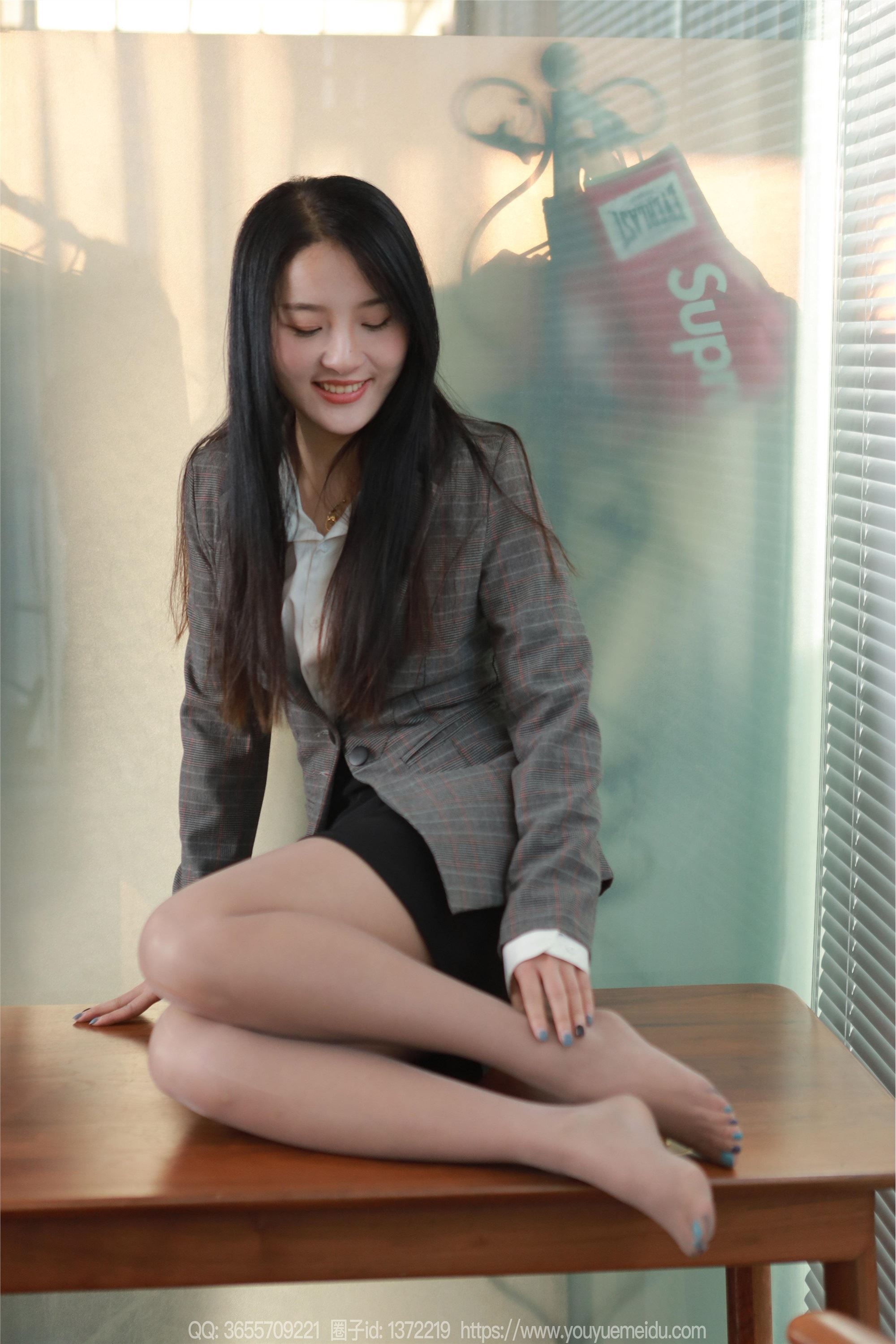 IESS异思趣向  2025.01.08 丝享家 1945 婉萍《加班加点》